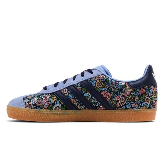 Adidas gazelle j
London floral embroidery 
Brand new - Picture 11 of 13